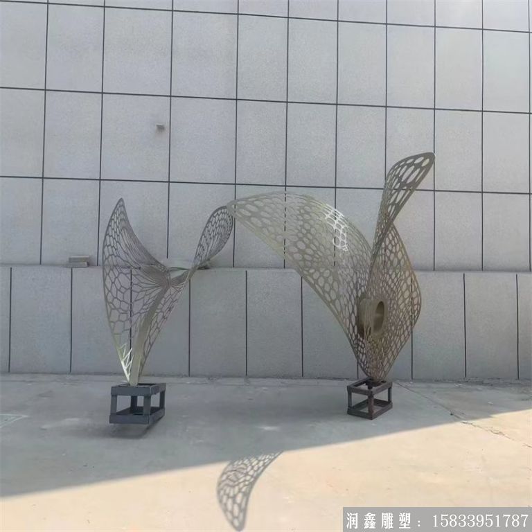不銹鋼異型鏤空葉子雕塑 ，廠家定制
