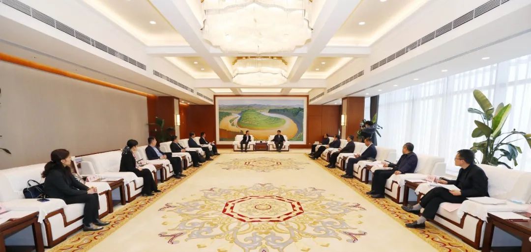 秦川集團(tuán)與延長(zhǎng)石油集團(tuán)簽署戰(zhàn)略合作框架協(xié)議