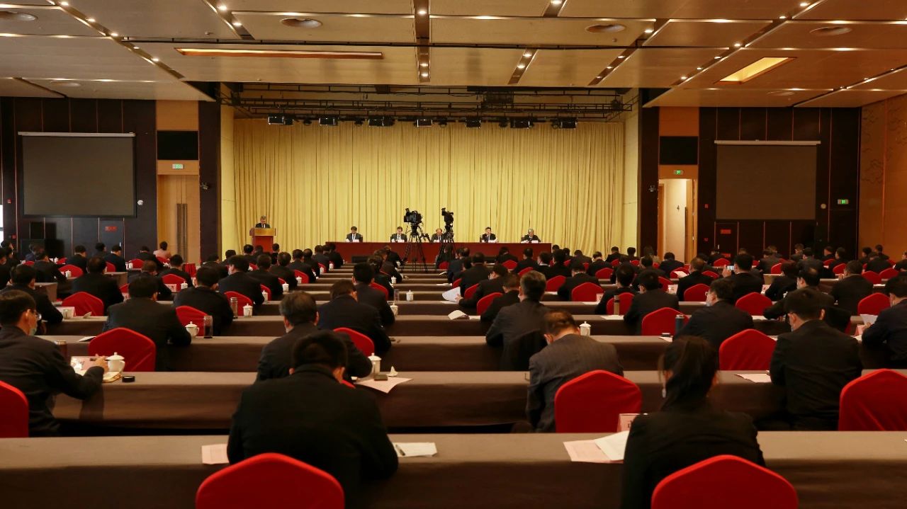 嚴(yán)鑒鉑董事長(zhǎng)榮獲陜西省“擔(dān)當(dāng)作為好干部”稱號(hào)！