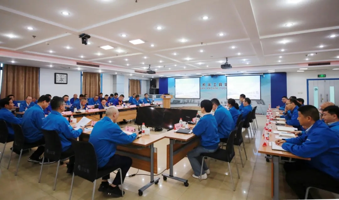 【集團(tuán)資訊】秦川集團(tuán)召開(kāi)2024年一季度經(jīng)營(yíng)工作分析會(huì)